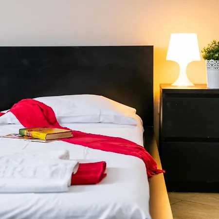 556 Shopping Centre Pueblo Canario *