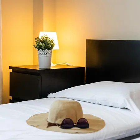 Апартаменты 556 Shopping Centre Pueblo Canario Плая-де-лас-Америкас