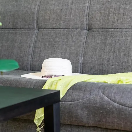 556 Shopping Centre Pueblo Canario Appartement