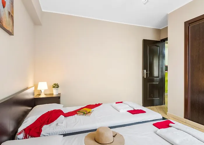 556 Shopping Centre Pueblo Canario Apartment Playa de las Americas (Tenerife)